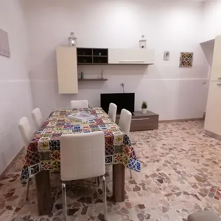 Gioele House Apartment Syracuse